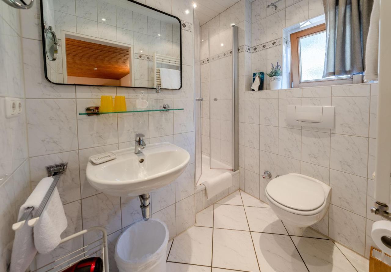 Gaestehaus Doering Mittenwald Luaran gambar