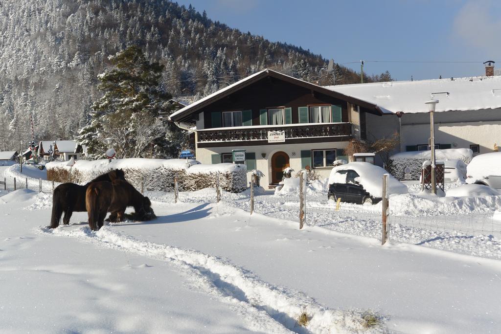 Gaestehaus Doering Mittenwald Luaran gambar